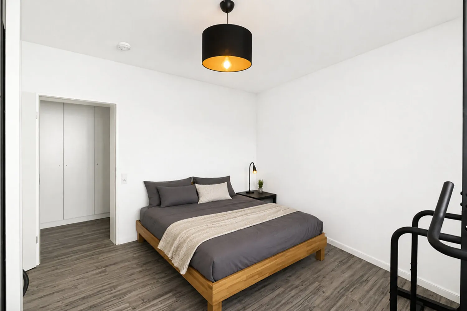 2 Zimmer Wohnung mit 66 m² in Düsseldorf – Bild 6