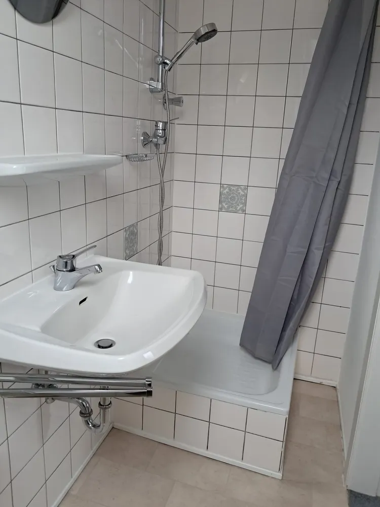4 Zimmer Wohnung mit 84 m² in Wiesbaden – Bild 4