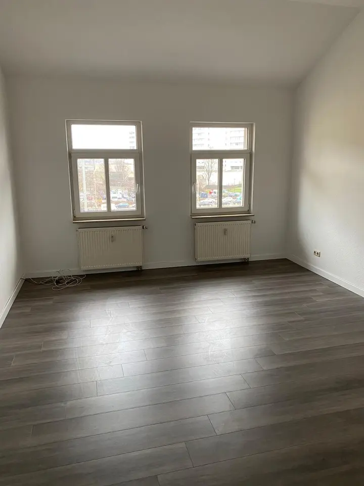 3 Zimmer Wohnung mit 93 m² in Halle (Saale) – Bild 2