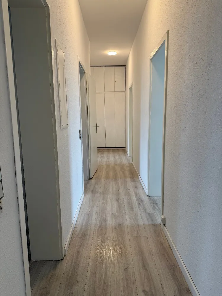 4 Zimmer Wohnung mit 93 m² in Mannheim – Bild 2