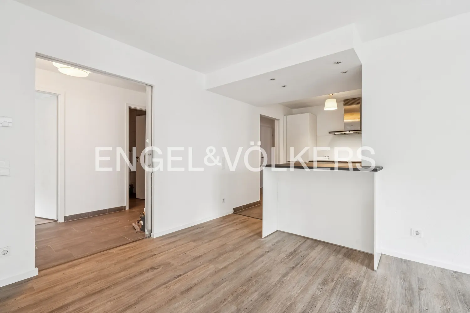 4 Zimmer Wohnung mit 125 m² in Frankfurt am Main – Bild 4