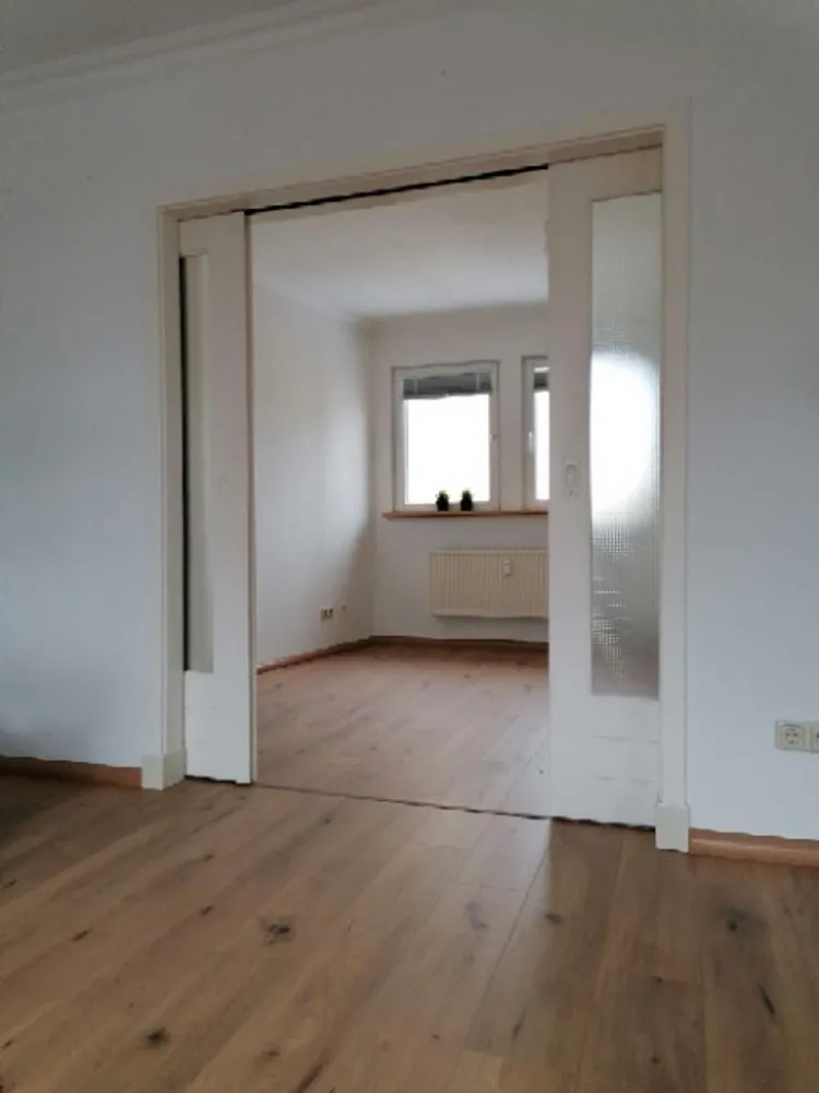 2 Zimmer Wohnung mit 63 m² in Stralsund – Bild 2