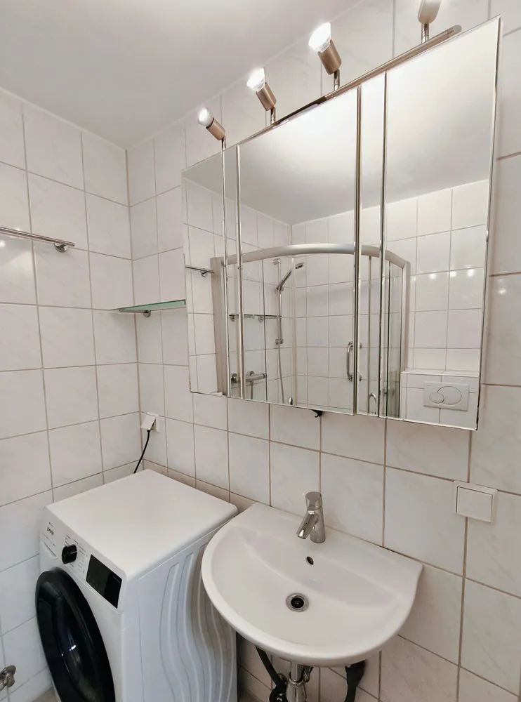 WG-Zimmer mit 16 m² in München – Bild 9