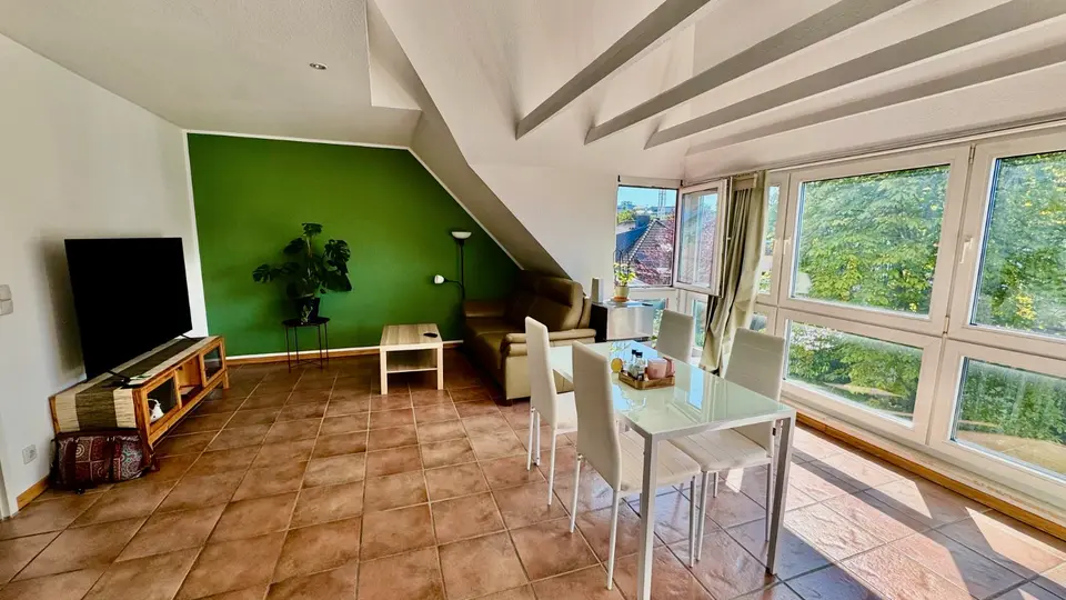2 Zimmer Wohnung mit 70 m² in Bergisch Gladbach – Bild 1