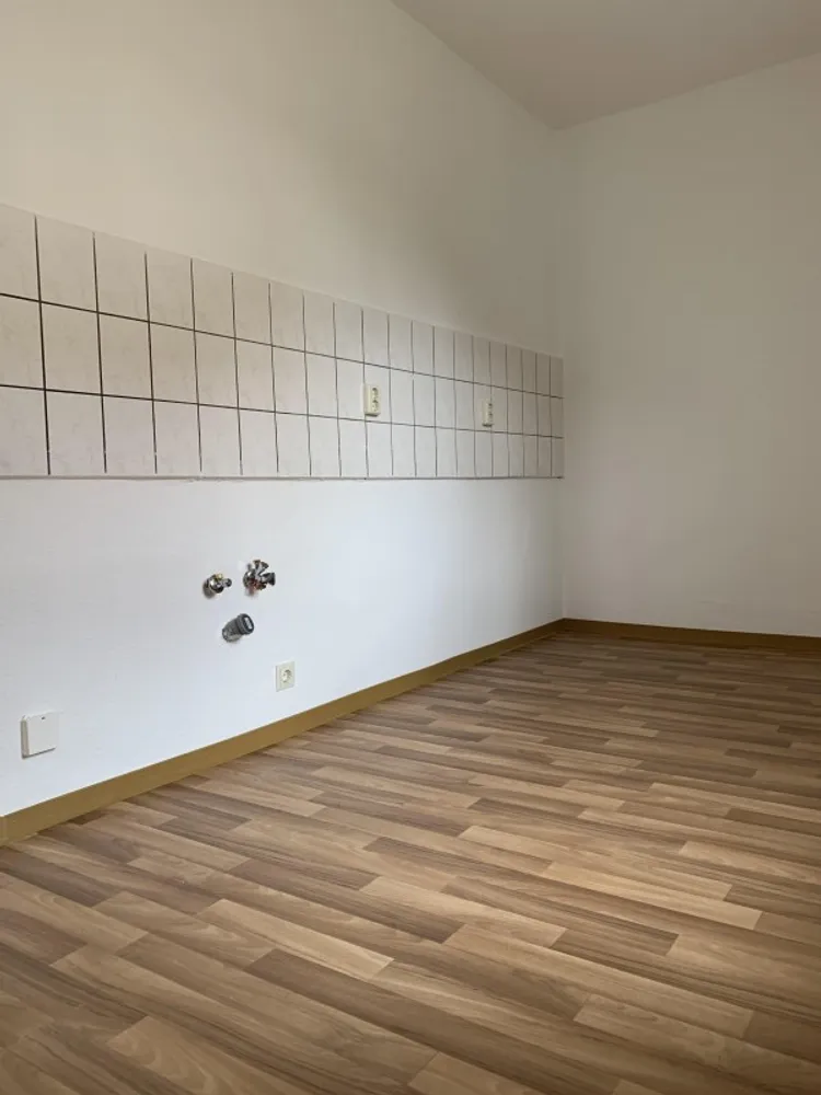 4 Zimmer Wohnung mit 78 m² in Halle (Saale) – Bild 9