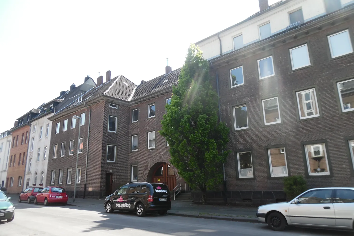 4 Zimmer Wohnung mit 122 m² in Krefeld – Bild 1