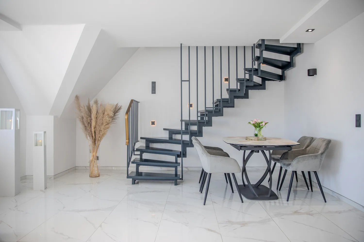 5 Zimmer Wohnung mit 113 m² in Duisburg – Bild 3