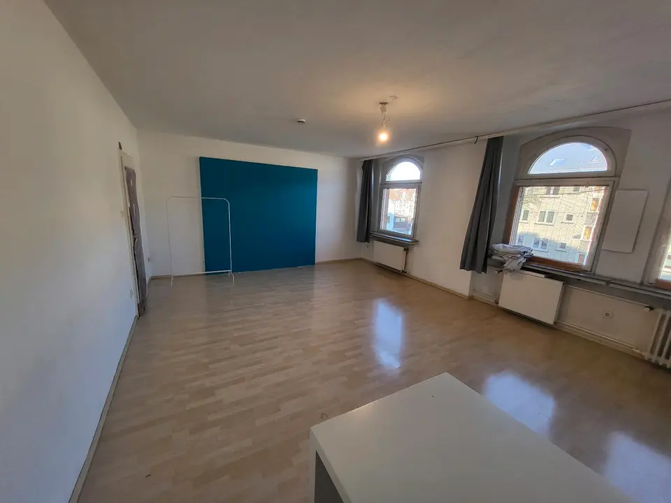 4 Zimmer Wohnung mit 107 m² in Kassel – Bild 2
