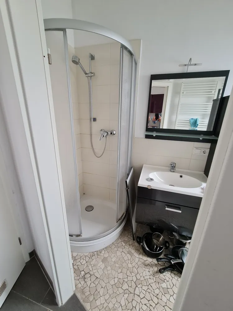 2 room apartment with 40 m² in Wiesbaden – Photo 5