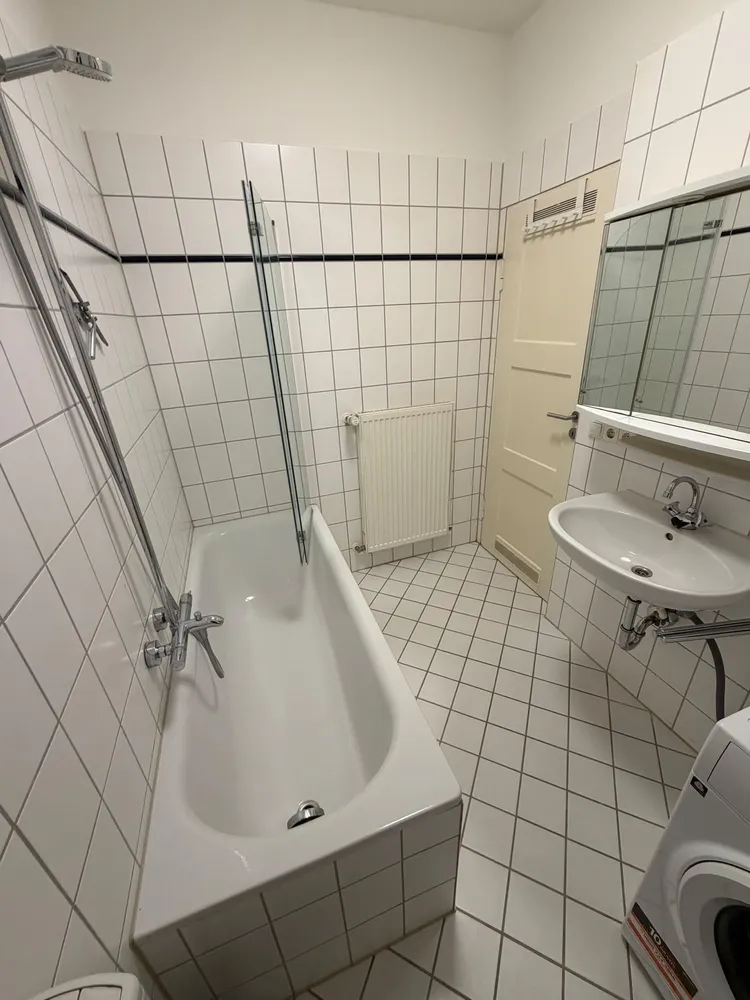 2 Zimmer Wohnung mit 53 m² in Freiburg im Breisgau – Bild 6