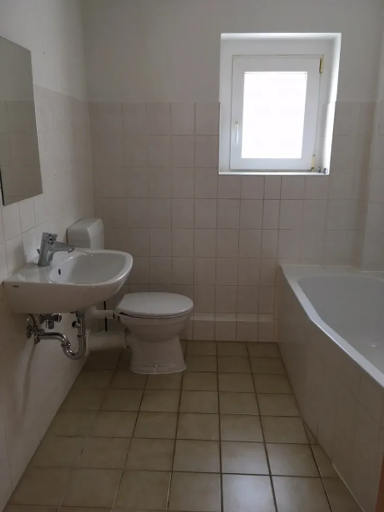 3 Zimmer Wohnung mit 57 m² in Halle (Saale) – Bild 4