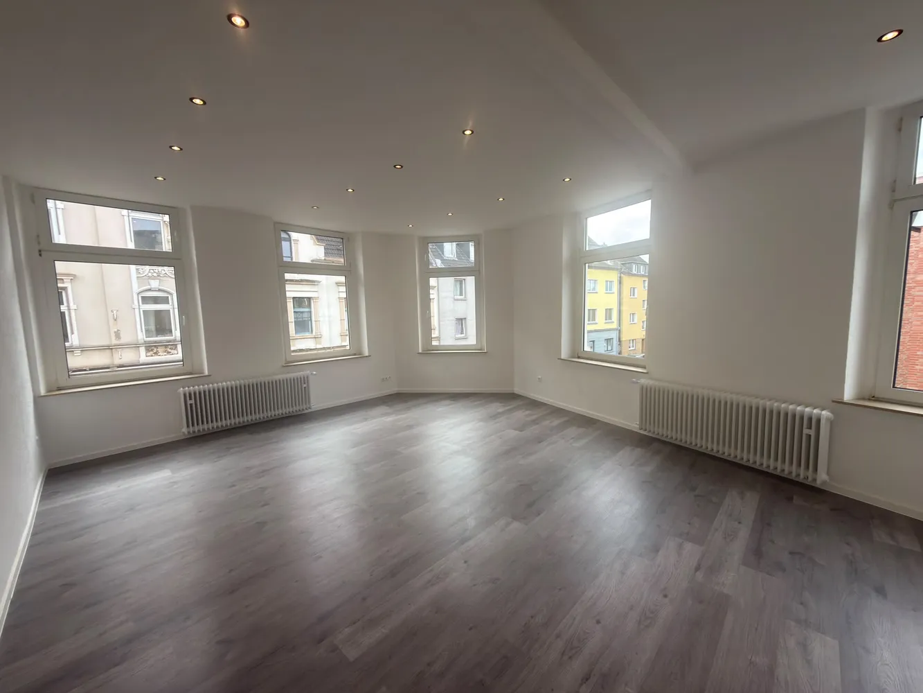 5 Zimmer Wohnung mit 102 m² in Mülheim an der Ruhr – Bild 6