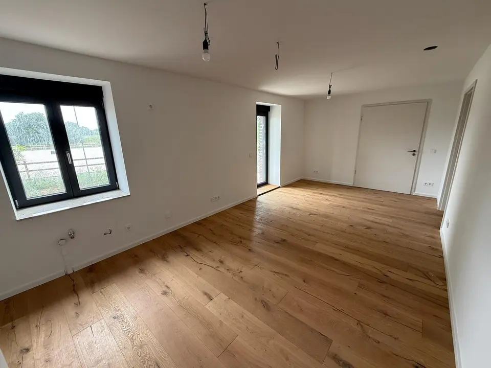 2 Zimmer Wohnung mit 60 m² in Merseburg – Bild 2