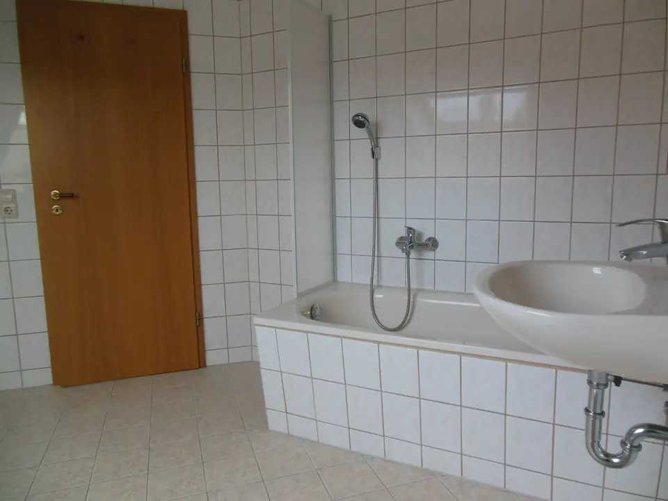 2 Zimmer Wohnung mit 50 m² in Halle (Saale) – Bild 7