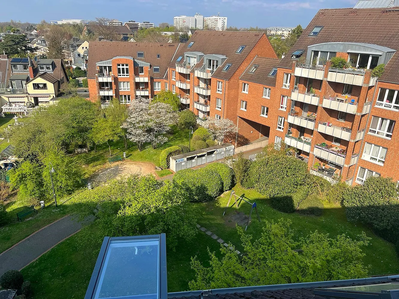 4 Zimmer Wohnung mit 125 m² in Düsseldorf – Bild 11