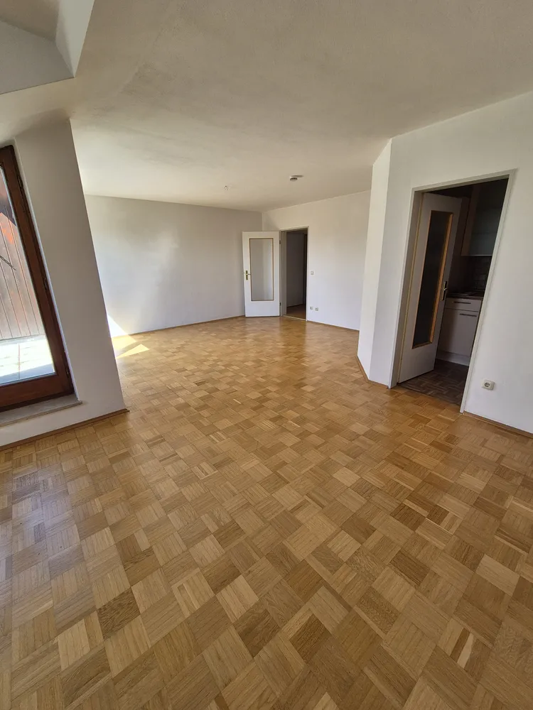 2 Zimmer Wohnung mit 70 m² in Germering – Bild 3