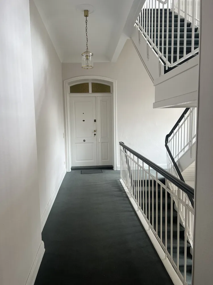 2 Zimmer Wohnung mit 70 m² in Wiesbaden – Bild 2