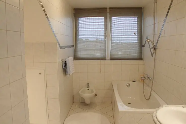 4 Zimmer Wohnung mit 96 m² in Nürnberg – Bild 6
