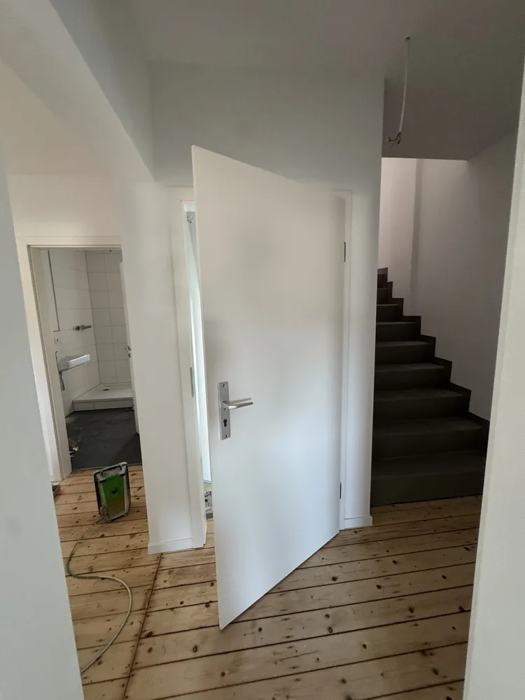 6 Zimmer Wohnung mit 150 m² in Wuppertal – Bild 12