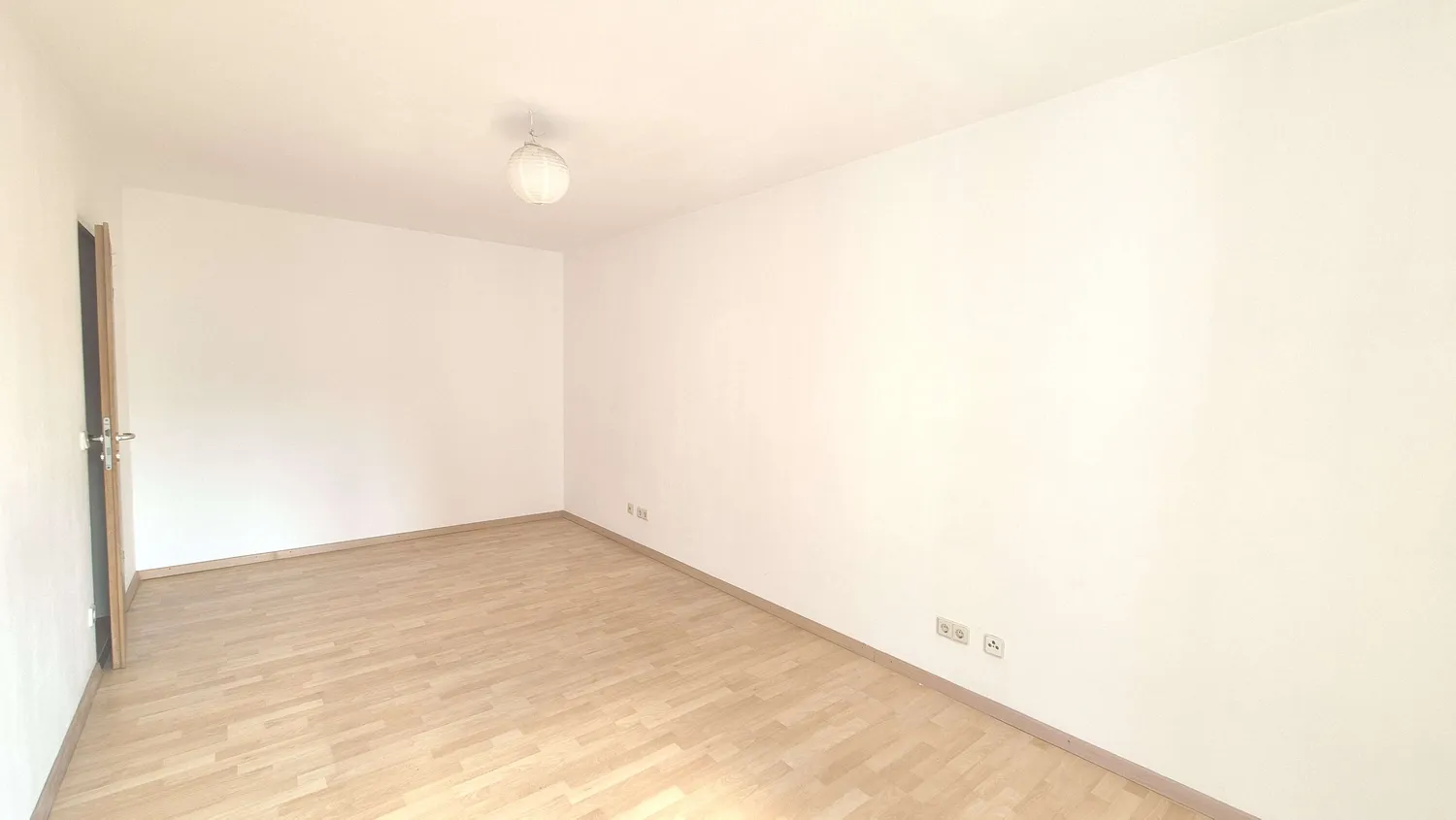 2 Zimmer Wohnung mit 64 m² in München – Bild 4