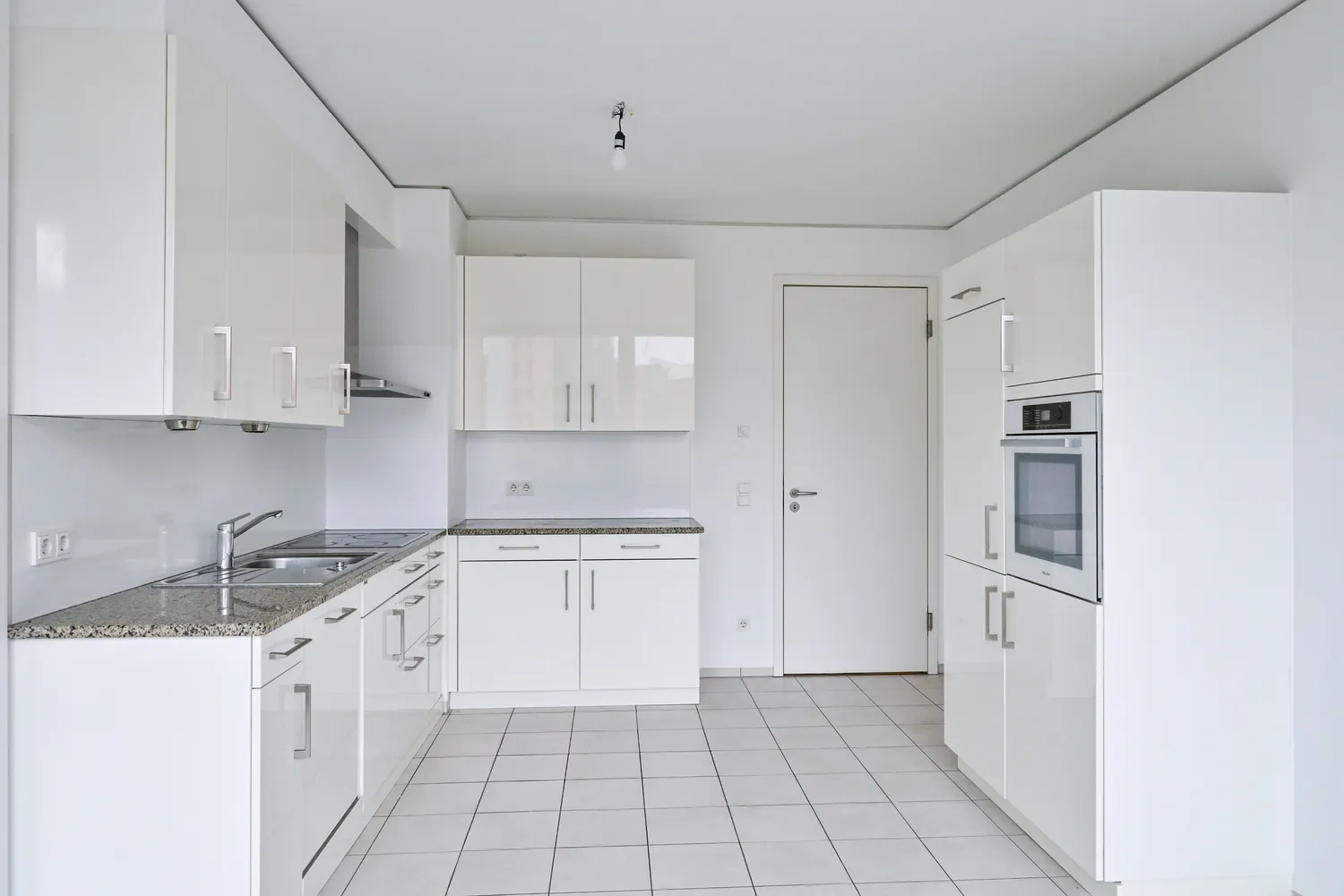 5 Zimmer Wohnung mit 216 m² in Berlin – Bild 7