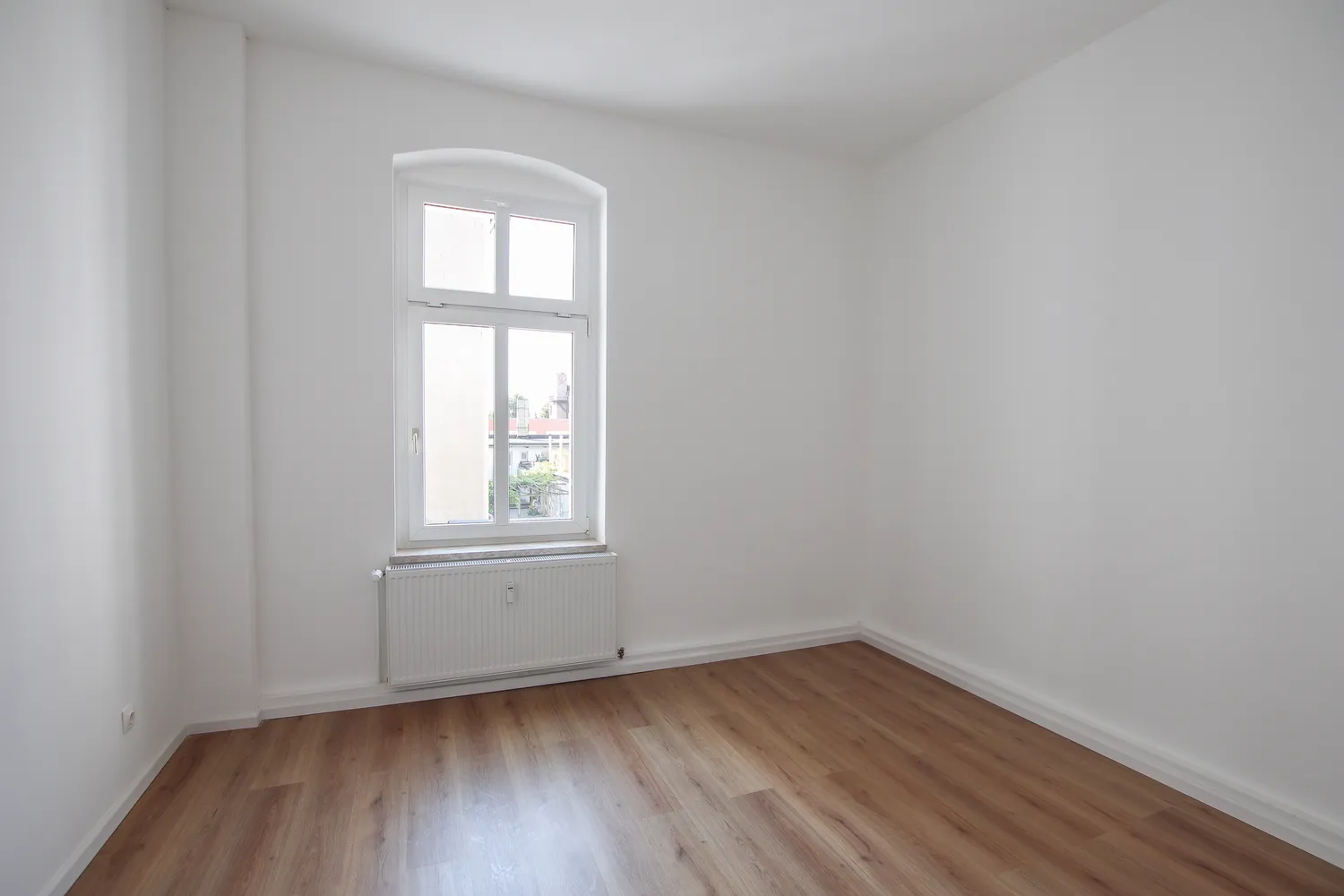 2 Zimmer Wohnung mit 63 m² in Magdeburg – Bild 4