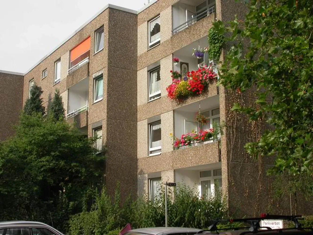 2 room apartment with 57 m² in Düsseldorf – Photo 1