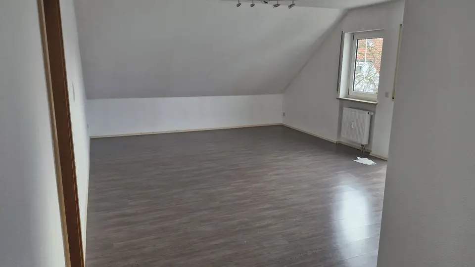 4 Zimmer Wohnung mit 88 m² in Nürnberg – Bild 1