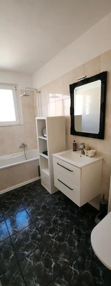 Shared room with 98 m² in Stuttgart – Photo 10