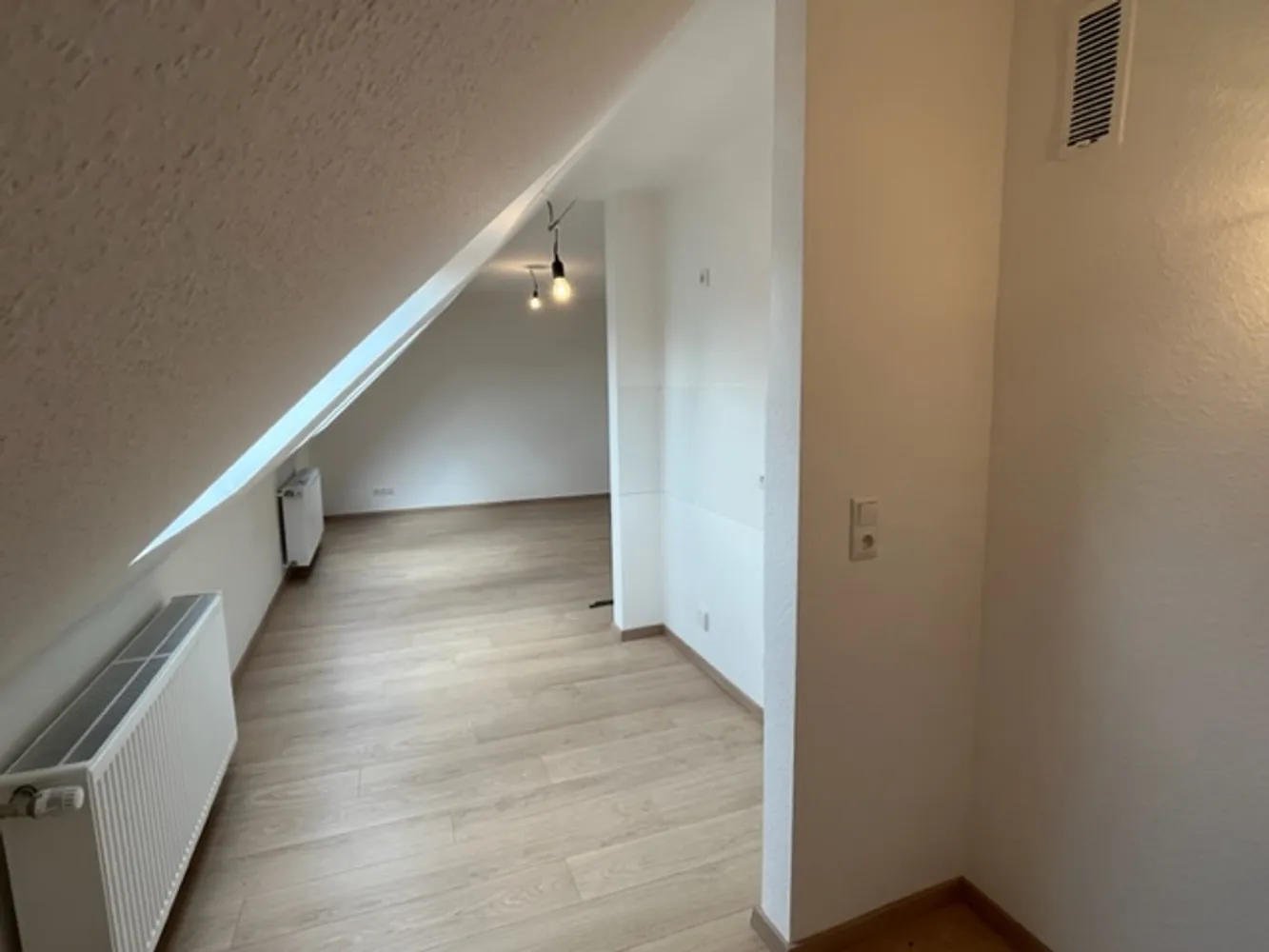 1 Zimmer Wohnung mit 26 m² in Wiesbaden – Bild 3