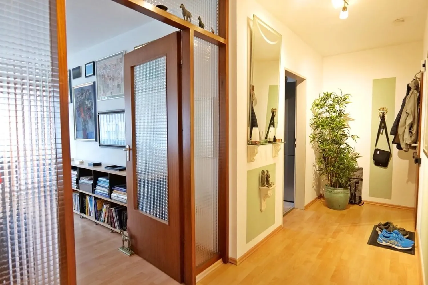 3 room apartment with 83 m² in Cologne – Photo 2