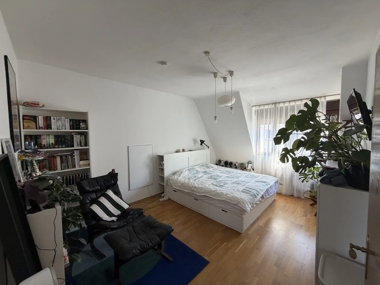 4 Zimmer Wohnung mit 73 m² in Karlsruhe – Bild 2