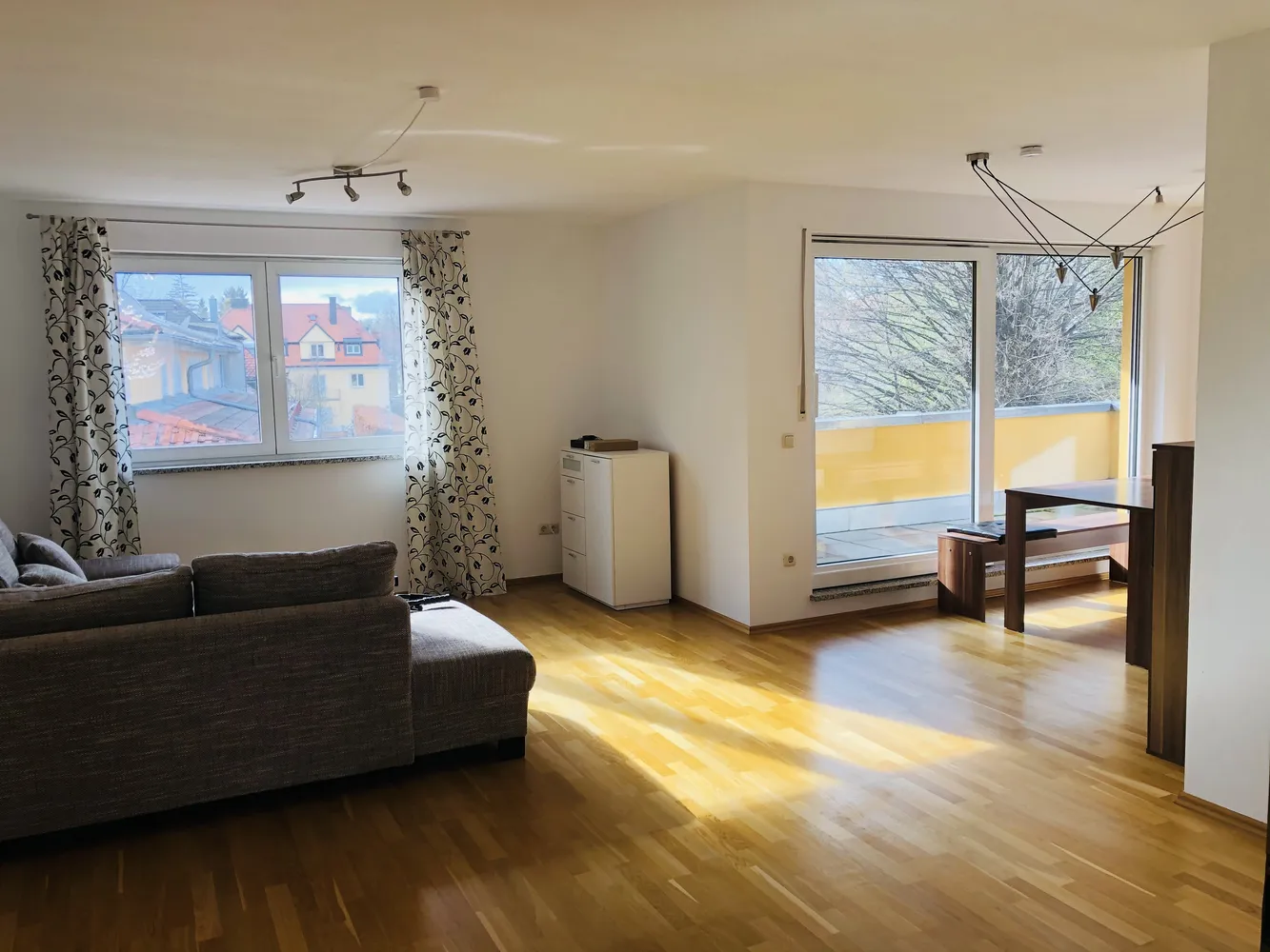 3 Zimmer Wohnung mit 77 m² in München – Bild 4