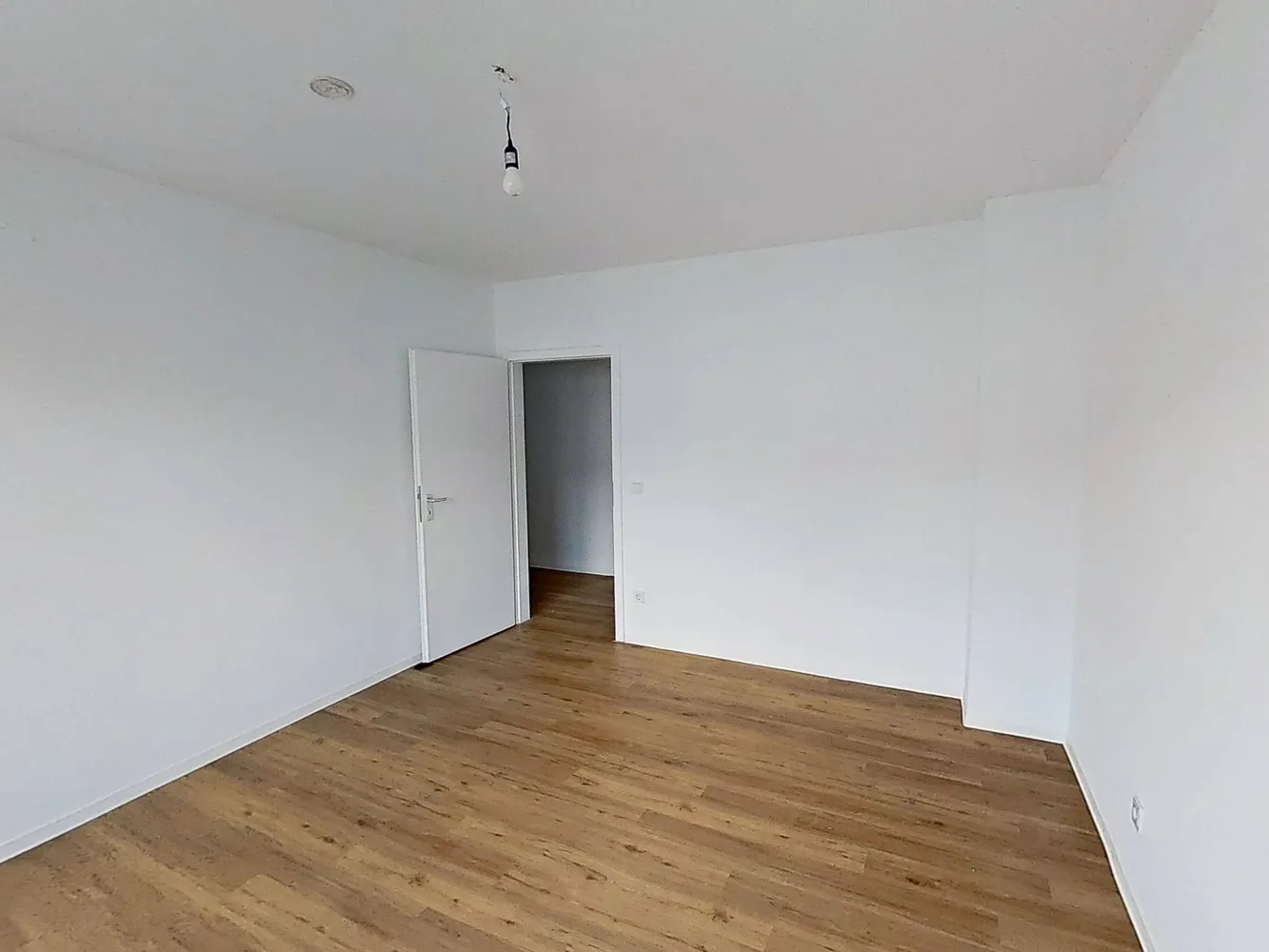 2 Zimmer Wohnung mit 52 m² in Leverkusen – Bild 4