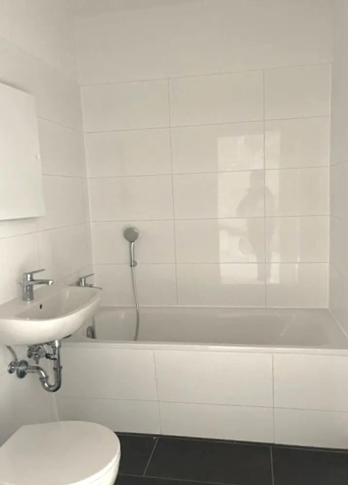 2 Zimmer Wohnung mit 47 m² in Halle (Saale) – Bild 8