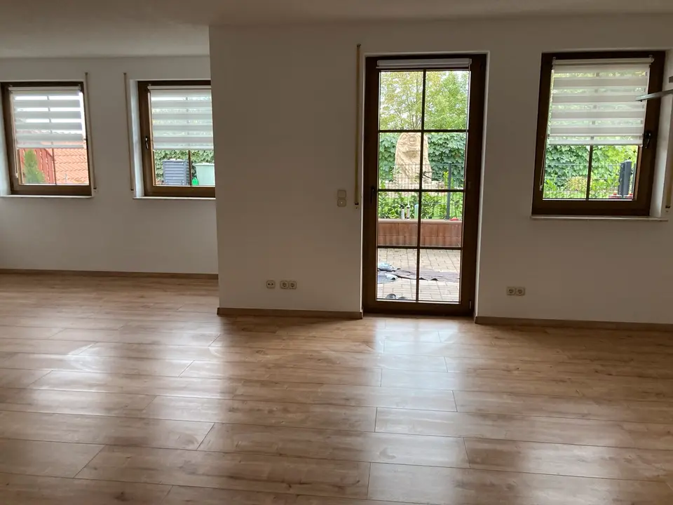 3 Zimmer Wohnung mit 80 m² in Meiningen – Bild 2