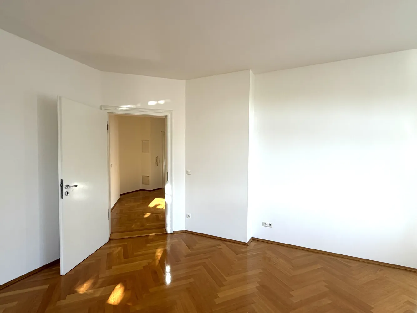 3 Zimmer Wohnung mit 83 m² in München – Bild 9