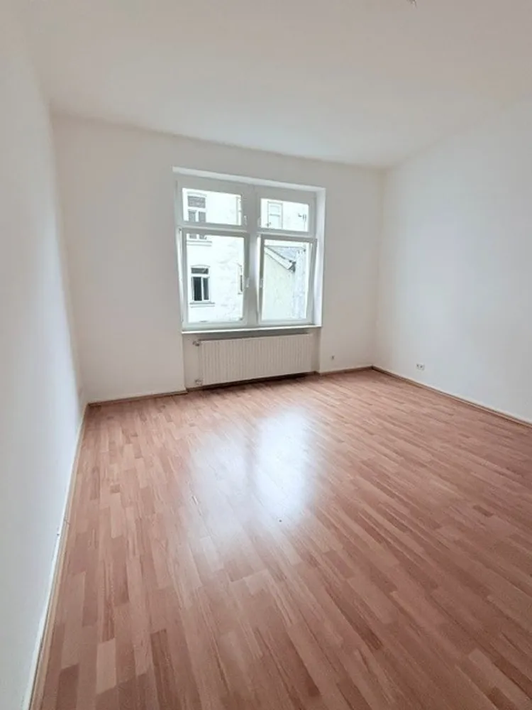 2 Zimmer Wohnung mit 66 m² in Wiesbaden – Bild 10