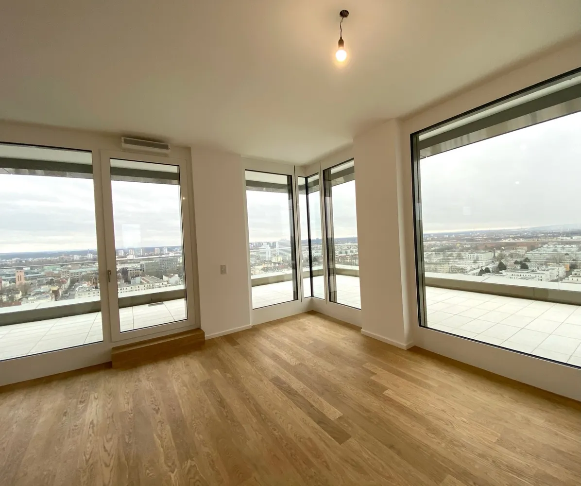 4 Zimmer Wohnung mit 200 m² in Frankfurt am Main – Bild 2