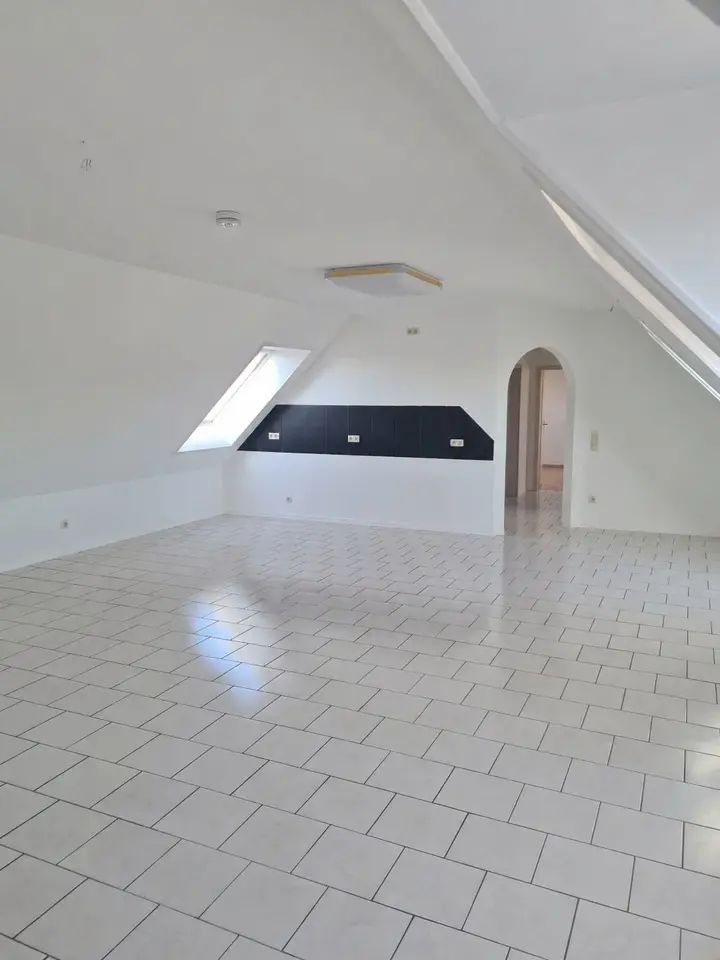 3 Zimmer Wohnung mit 117 m² in Delitzsch – Bild 3