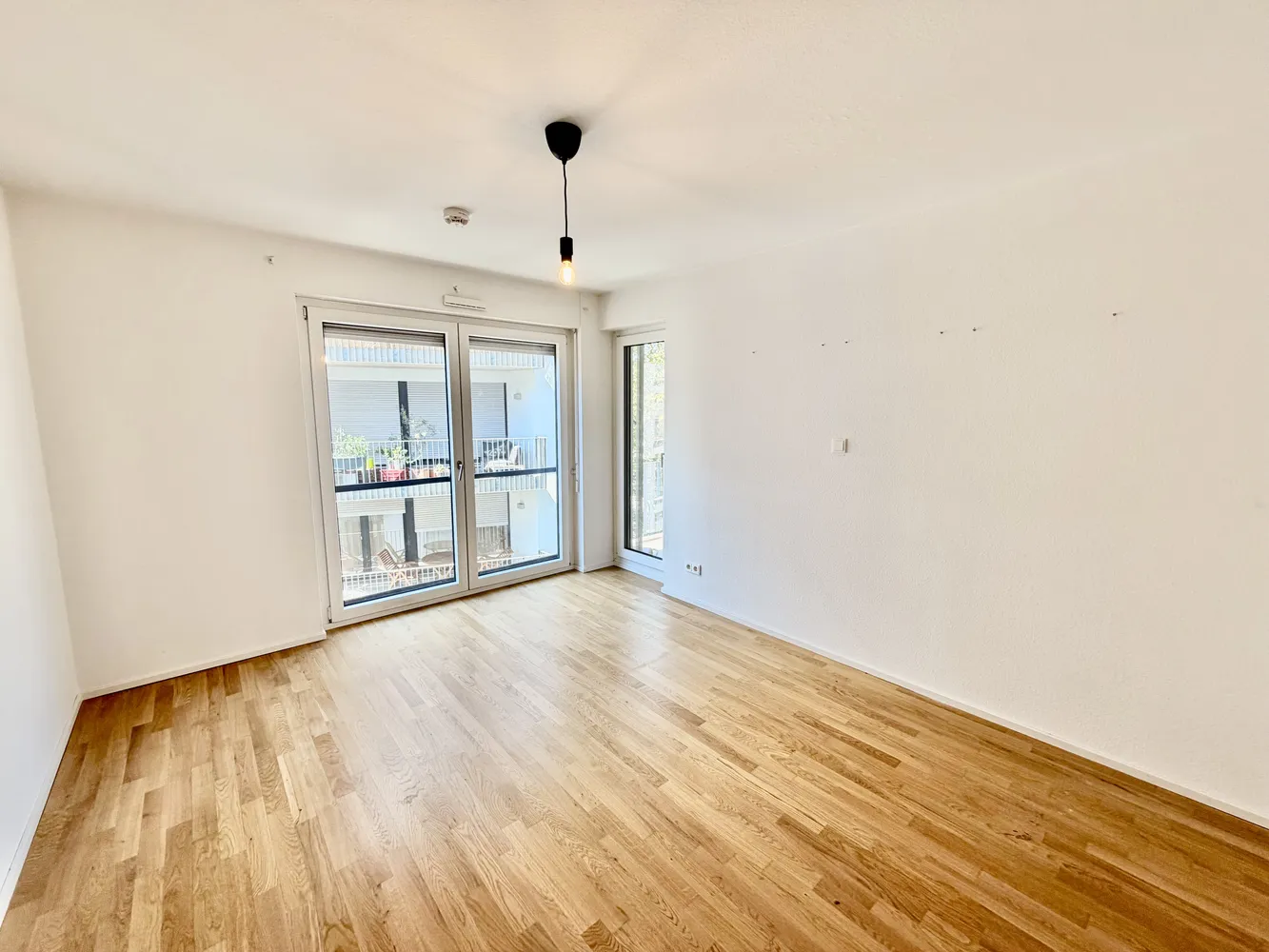 3 Zimmer Wohnung mit 76 m² in Düsseldorf – Bild 2
