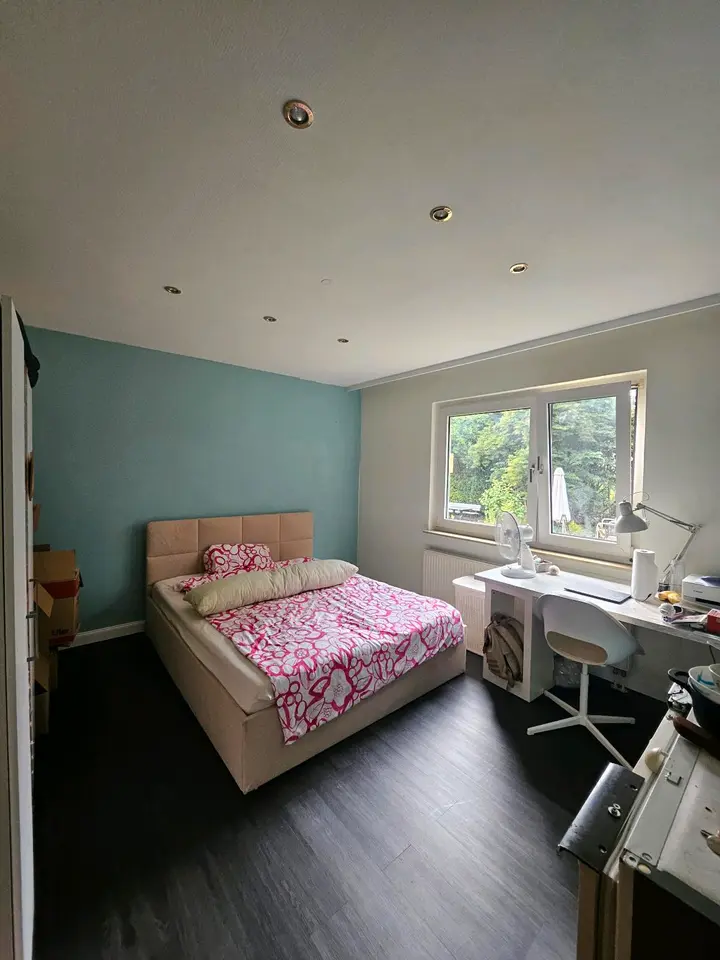 WG-Zimmer mit 60 m² in Frechen – Bild 1