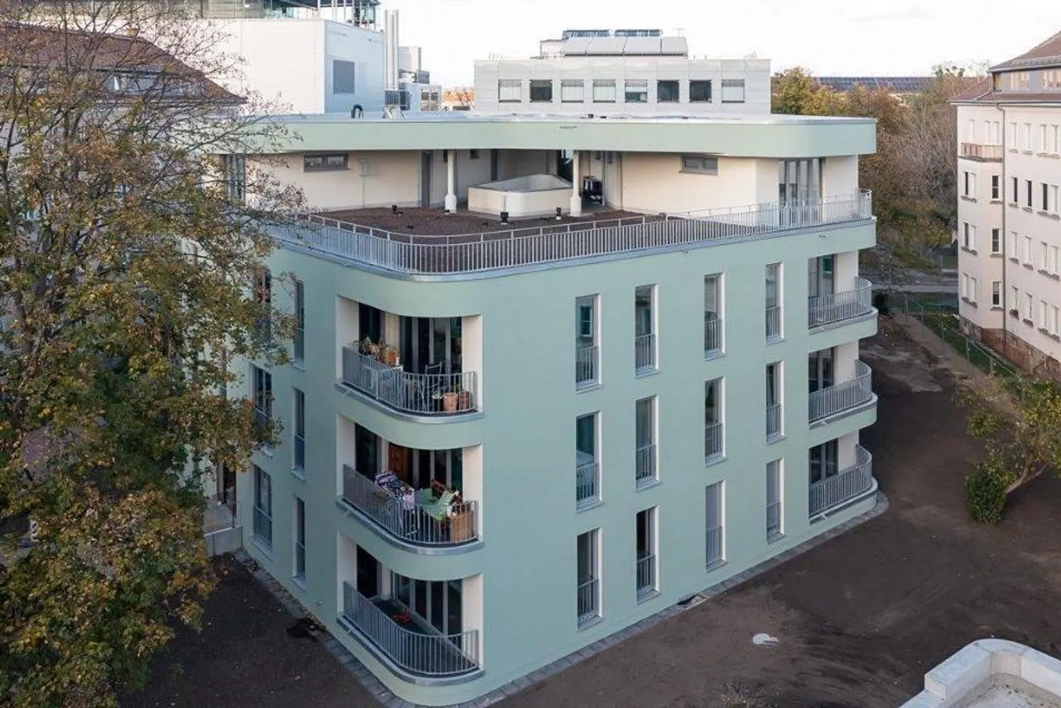 4 Zimmer Wohnung mit 95 m² in Dresden – Bild 1