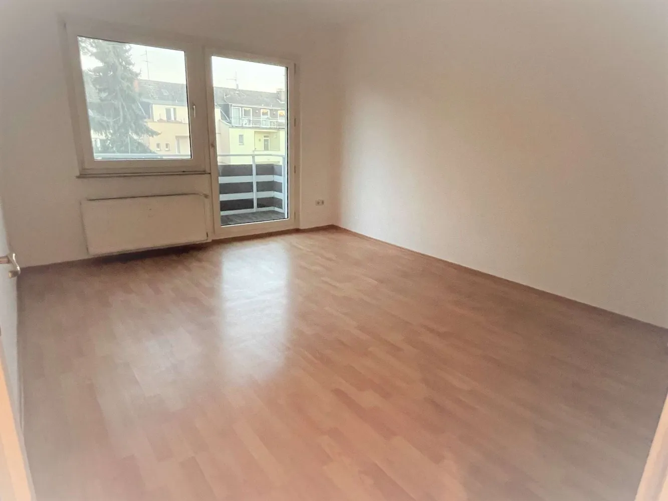2 Zimmer Wohnung mit 66 m² in Essen – Bild 2