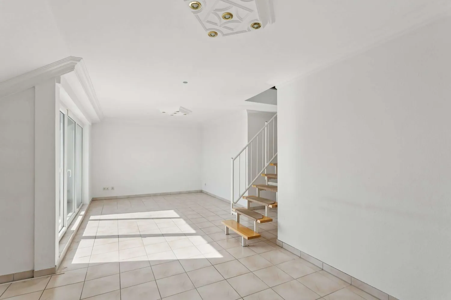 4 Zimmer Wohnung mit 118 m² in Bonn – Bild 12