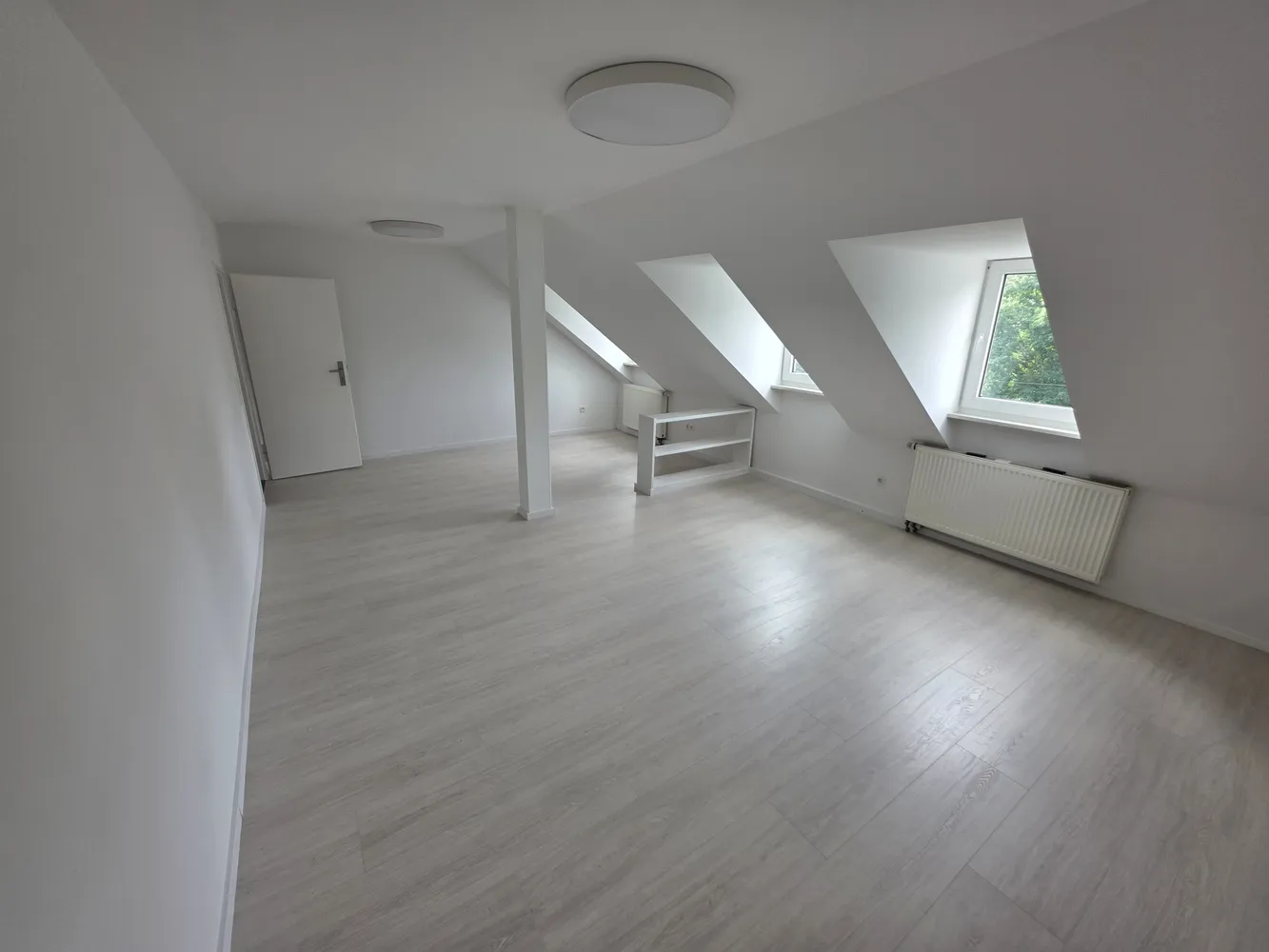 3 Zimmer Wohnung mit 81 m² in Kassel – Bild 2