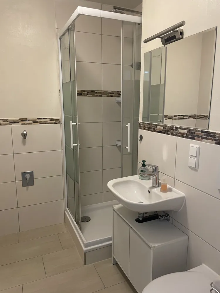 5 Zimmer Wohnung mit 103 m² in Karlsruhe – Bild 2