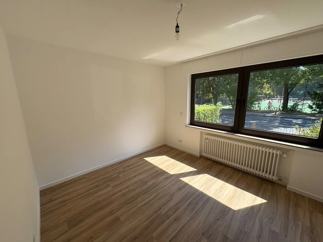 3 Zimmer Wohnung mit 85 m² in Köln – Bild 2
