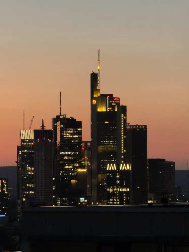 1 Zimmer Wohnung mit 35 m² in Frankfurt am Main – Bild 3
