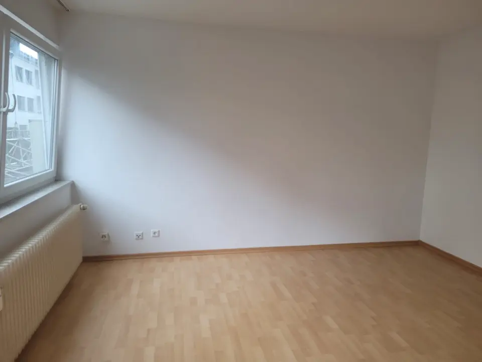 2 Zimmer Wohnung mit 40 m² in Krefeld – Bild 3